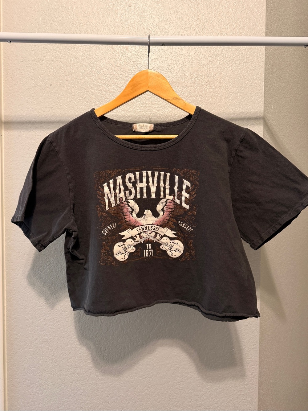 Altar’d State Nashville Graphic Crop Tee